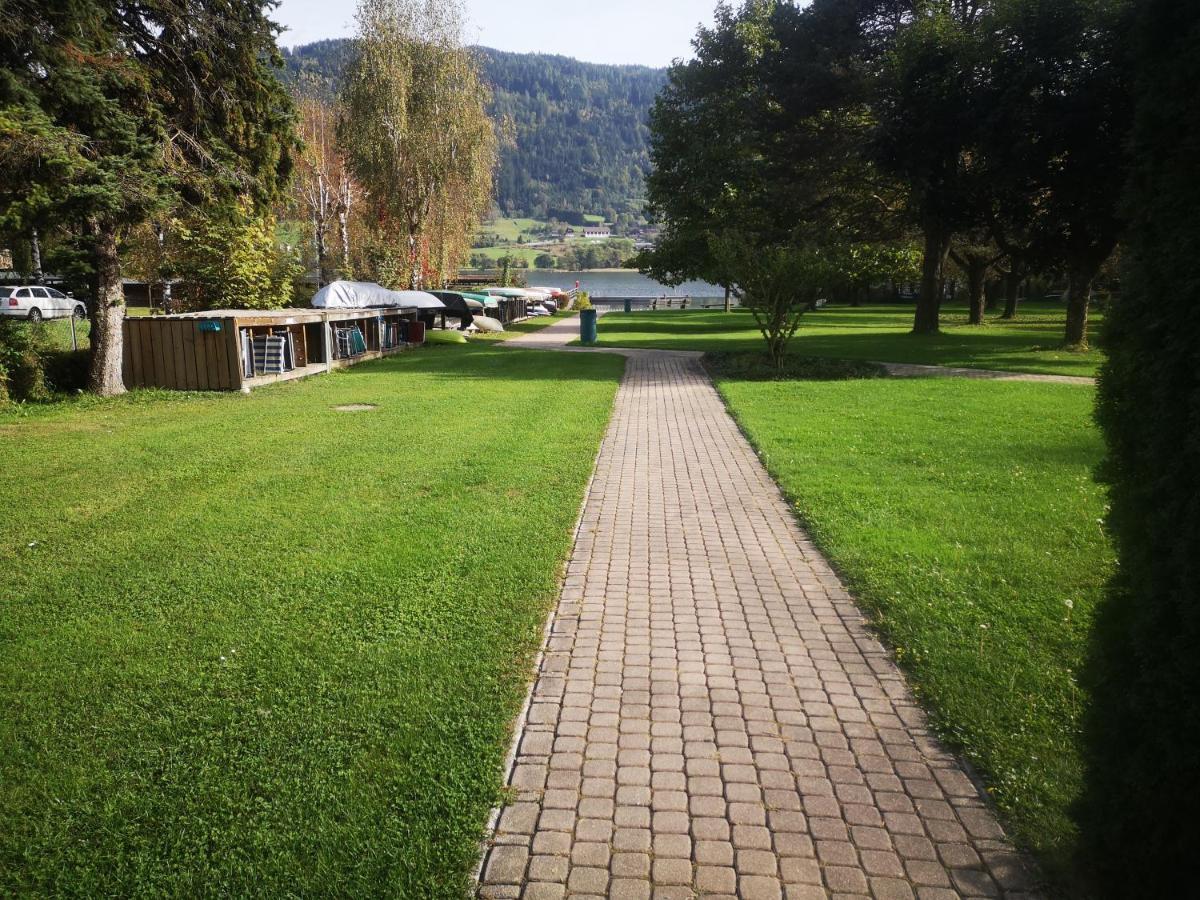 Kaernten Ossiacher See Apartment Zwei Zimmer Ferienwohnung Direkter Seezugang Strand Beheizte Schwimmhalle Bodensdorf Buitenkant foto