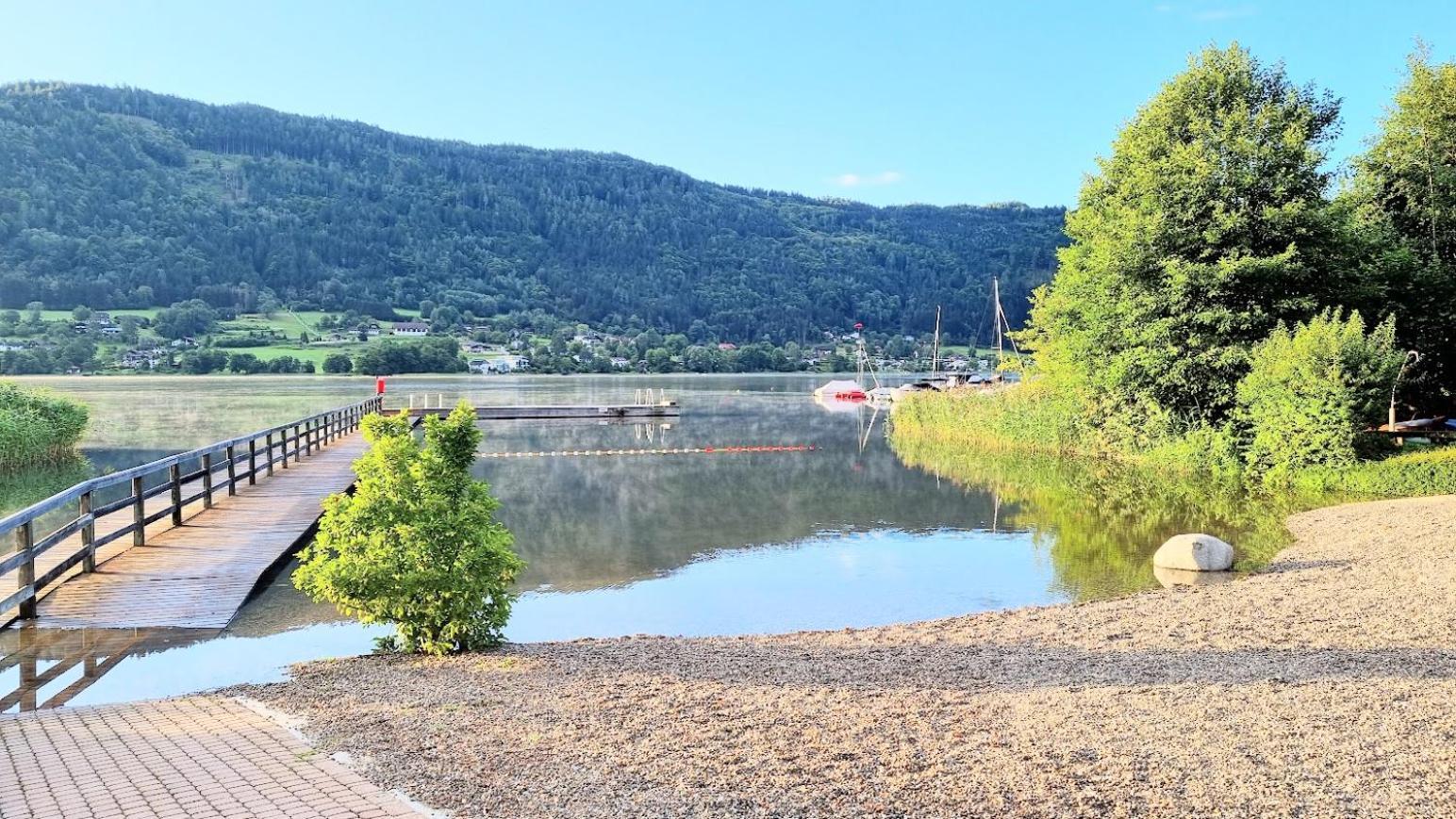 Kaernten Ossiacher See Apartment Zwei Zimmer Ferienwohnung Direkter Seezugang Strand Beheizte Schwimmhalle Bodensdorf Buitenkant foto